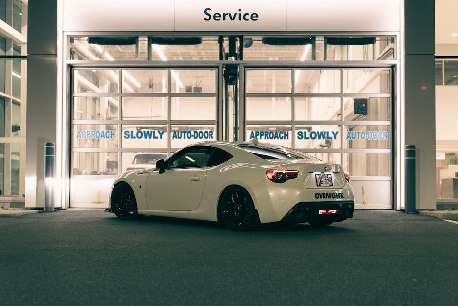 Tehnician efectuând inspecție ultrasonică pe o conductă